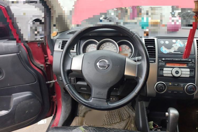 Used Nissan Tiida 2008 1.6L Automatic Smart Version Steering Wheel