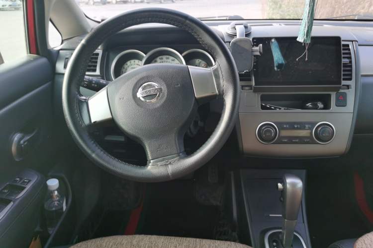 Used Nissan Tiida 2008 1.6L Automatic Smart Version Steering Wheel