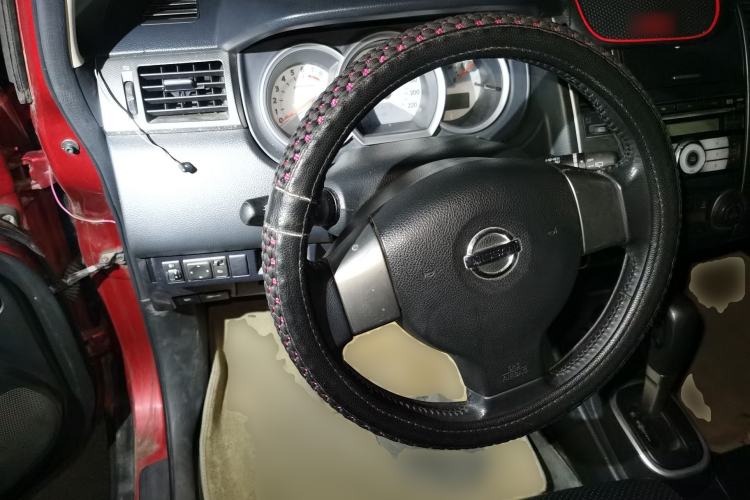 Used Nissan Tiida 2008 1.6L Automatic Smart Version Steering Wheel