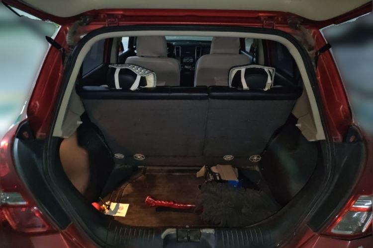 Used Nissan Tiida 2008 1.6L Automatic Smart Version Trunk