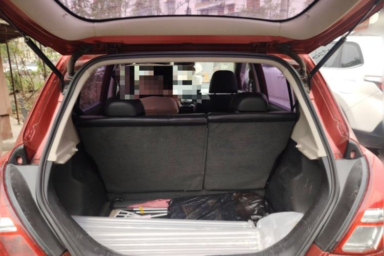 Used Nissan Tiida 2008 1.6L Automatic Smart Version Trunk