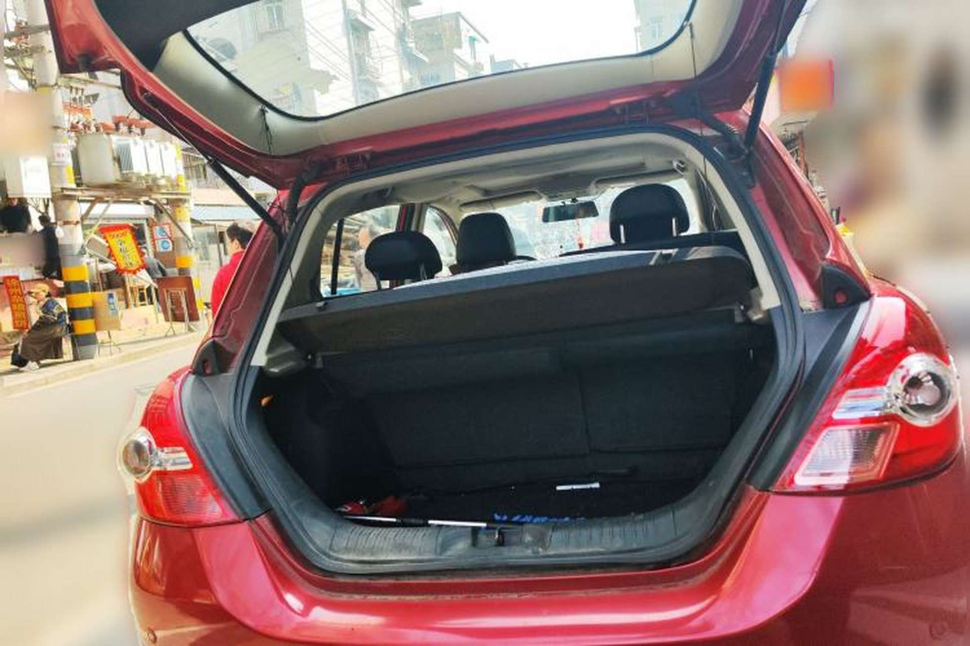 Used Nissan Tiida 2008 1.6L Manual Smart Version Trunk