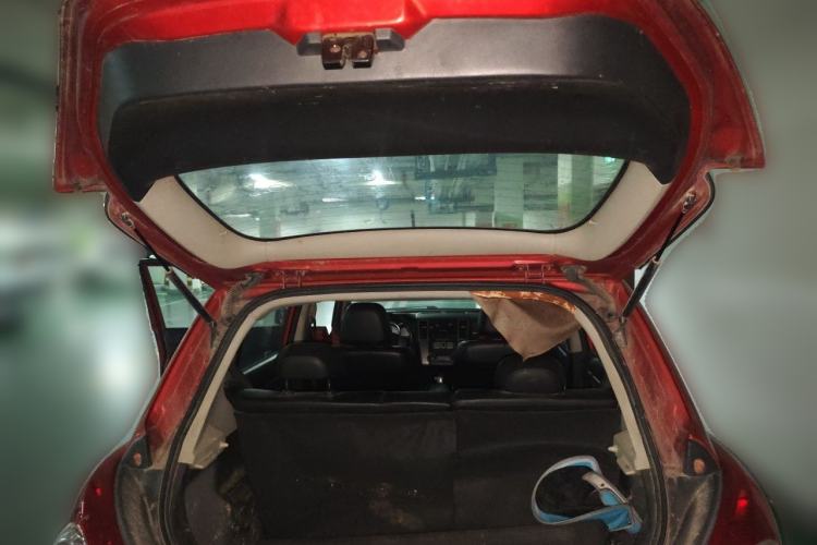 Used Nissan Tiida 2008 1.6L Automatic Smart Version Trunk
