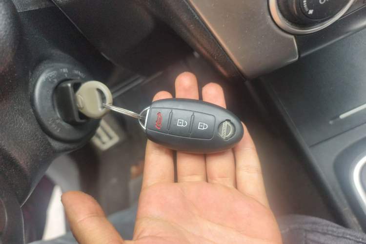 Used Nissan Tiida 2008 1.6L Automatic Smart Version Vehicle Key