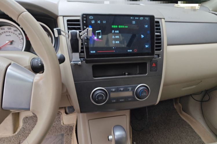 Used Nissan Tiida 2008 1.6L Automatic Smart Version Audio And AC Panel