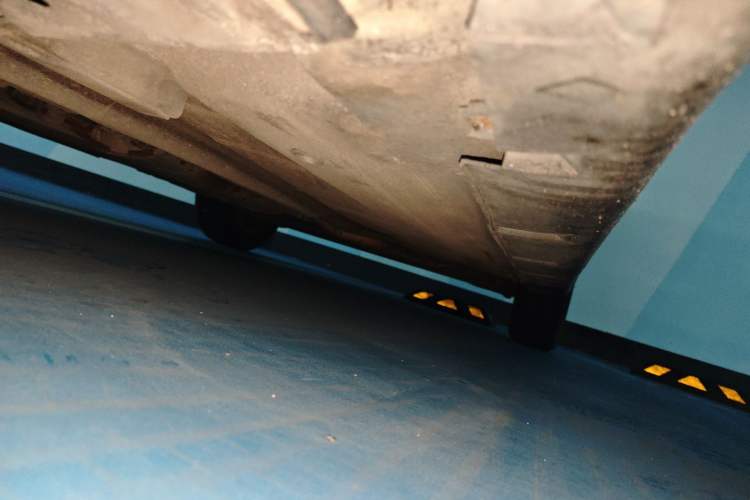Used Nissan Tiida 2008 1.6L Automatic Smart Version Chassis Front Left