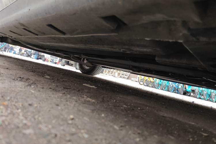 Used Nissan Tiida 2008 1.6L Automatic Smart Version Chassis Front Right