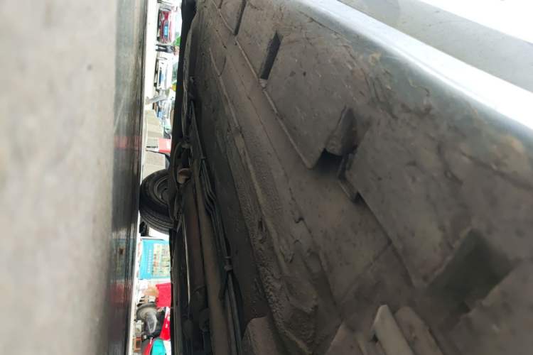 Used Nissan Tiida 2008 1.6L Manual Smart Version Chassis Front Right