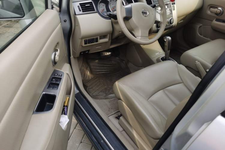 Used Nissan Tiida 2008 1.6L Automatic Smart Version Driver Seat