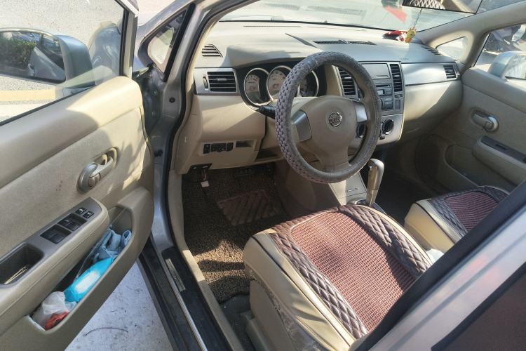 Used Nissan Tiida 2008 1.6L Automatic Fashion Edition Driver Seat