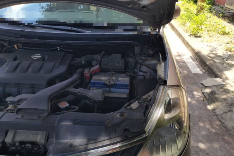 Used Nissan Tiida 2008 1.6L Automatic Fashion Edition Engine Bay Left