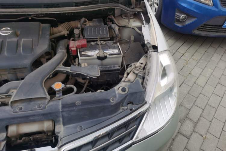 Used Nissan Tiida 2008 1.6L Automatic Smart Version Engine Bay Left