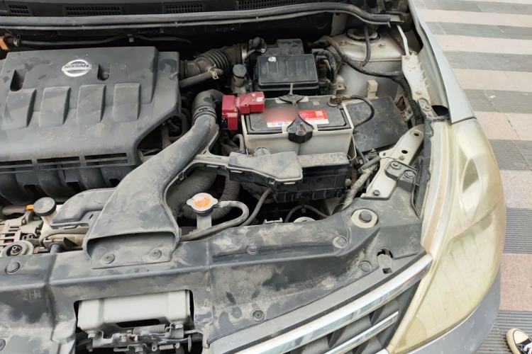 Used Nissan Tiida 2008 1.6L Manual Smart Version Engine Bay Left