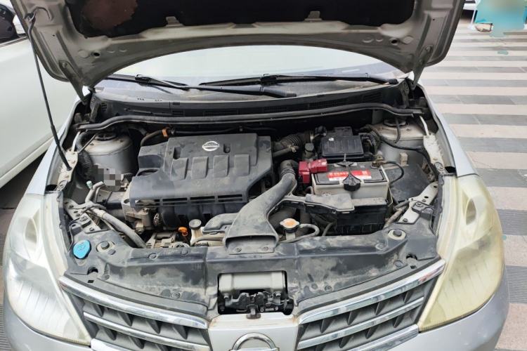 Used Nissan Tiida 2008 1.6L Manual Smart Version Engine Bay