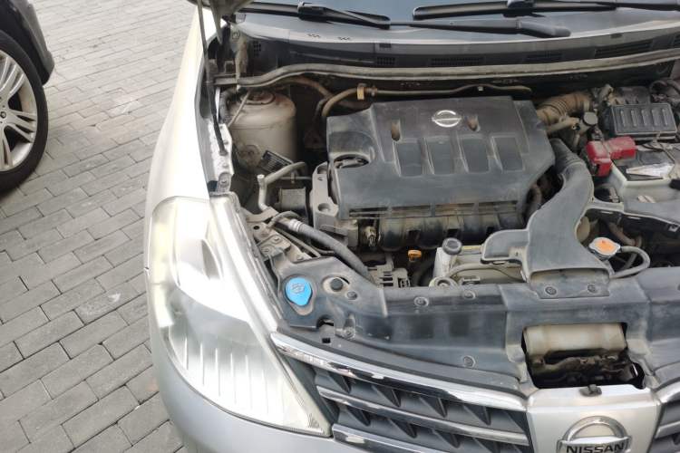 Used Nissan Tiida 2008 1.6L Automatic Smart Version Engine Bay Right