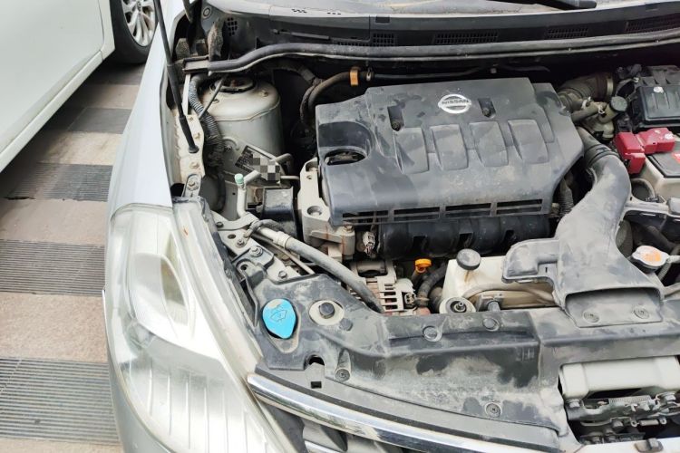 Used Nissan Tiida 2008 1.6L Manual Smart Version Engine Bay Right