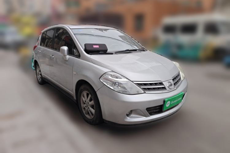 Used Nissan Tiida 2008 1.6L Automatic Smart Version Front Right 45 Deg