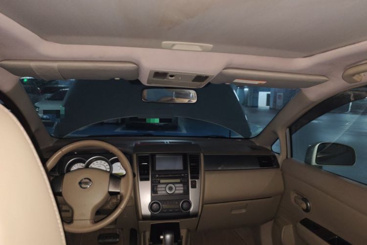 Used Nissan Tiida 2008 1.6L Automatic Smart Version Headliner