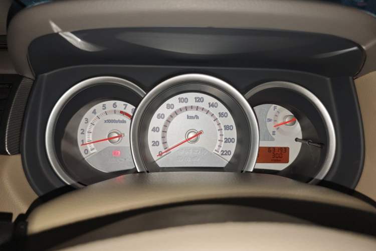 Used Nissan Tiida 2008 1.6L Automatic Smart Version Instrument Cluster