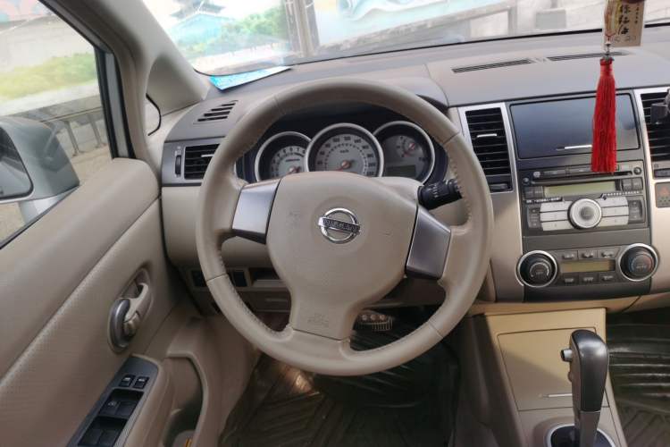 Used Nissan Tiida 2008 1.6L Automatic Smart Version Steering Wheel