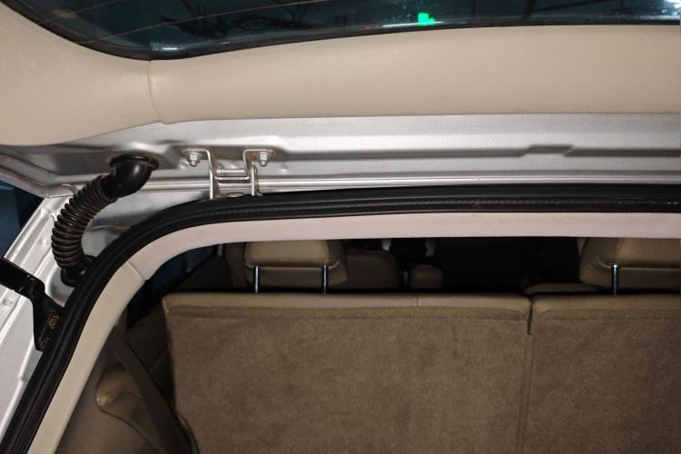 Used Nissan Tiida 2008 1.6L Automatic Smart Version Trunk
