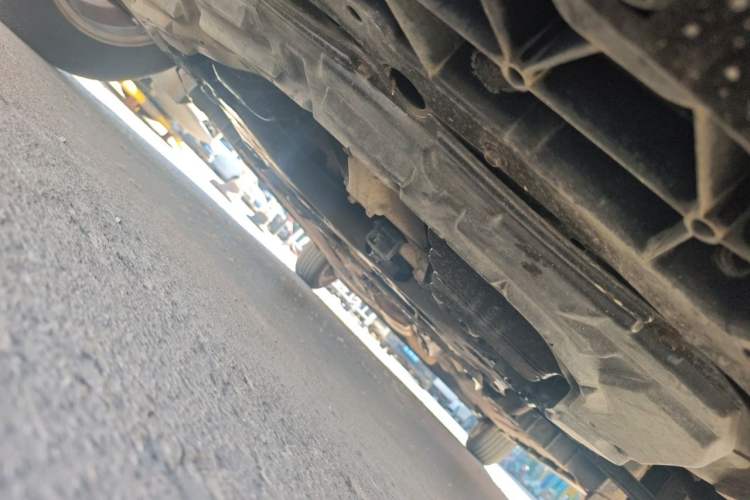 Used Nissan Tiida 2008 1.6L Automatic Fashion Edition Chassis Front