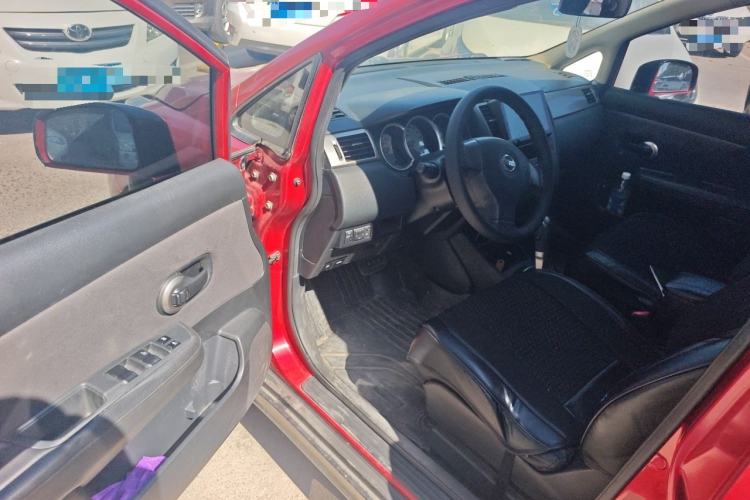 Used Nissan Tiida 2008 1.6L Automatic Fashion Edition Driver Seat