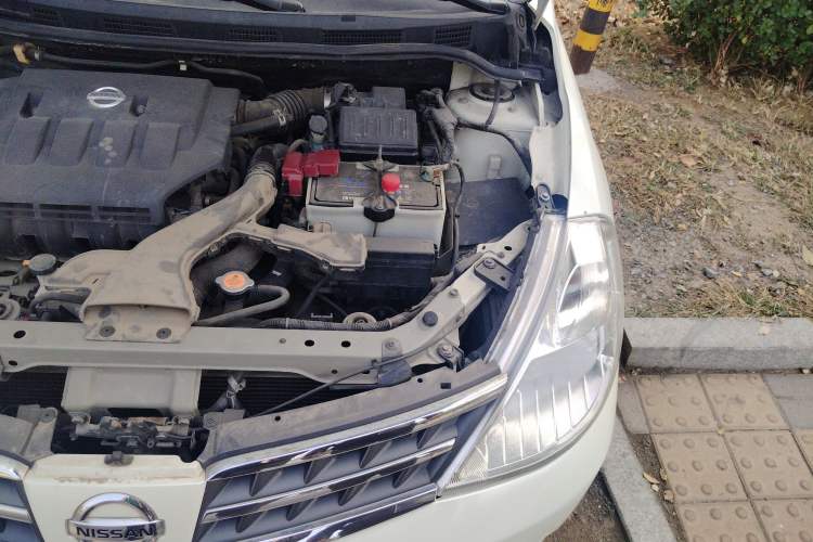 Used Nissan Tiida 2008 1.6L Automatic Smart Version Engine Bay Left