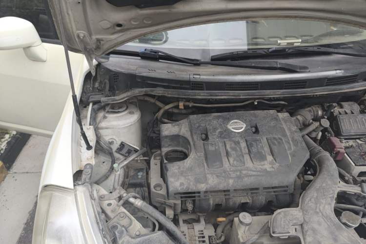Used Nissan Tiida 2008 1.6L Automatic Smart Version Engine Bay Right
