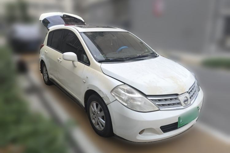 Used Nissan Tiida 2008 1.6L Automatic Smart Version Front Right 45 Deg