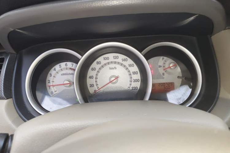 Used Nissan Tiida 2008 1.6L Automatic Smart Version Instrument Cluster
