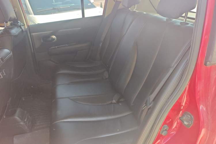 Used Nissan Tiida 2008 1.6L Automatic Fashion Edition Left Rear Seat