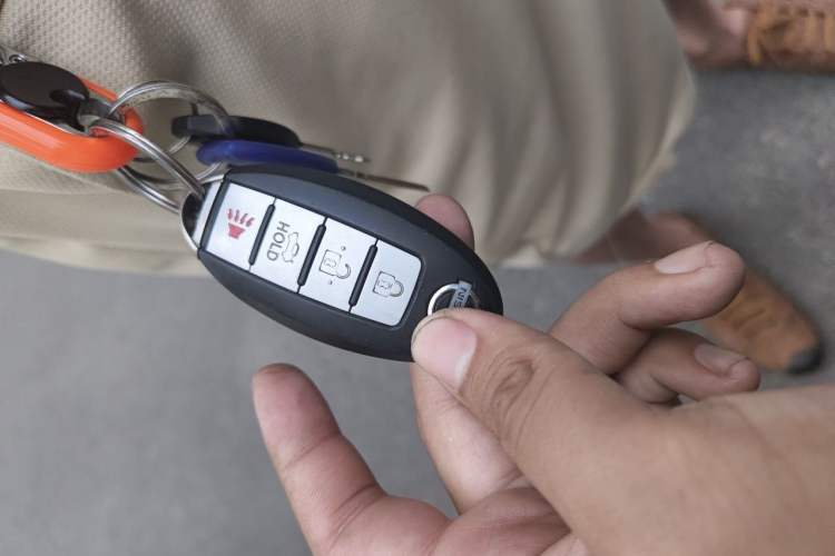Used Nissan Tiida 2008 1.6L Automatic Smart Version Vehicle Key