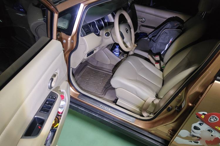 Used Nissan Tiida 2008 1.6L Manual Smart Version Driver Seat