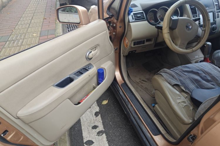 Used Nissan Tiida 2008 1.6L Automatic Smart Version Driver Seat