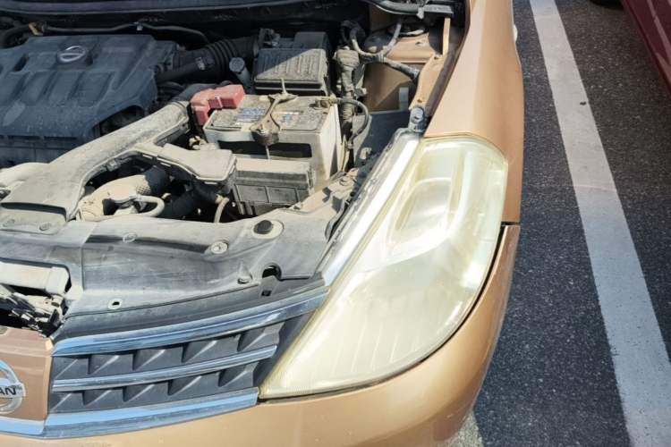Used Nissan Tiida 2008 1.6L Automatic Fashion Edition Engine Bay Left