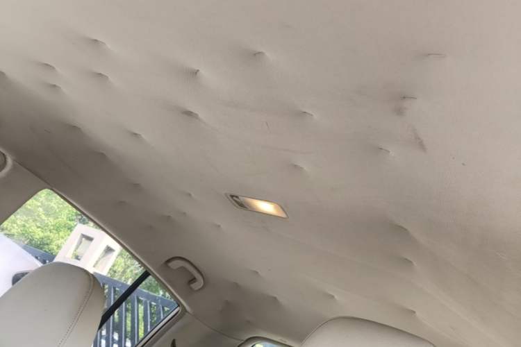 Used Nissan Tiida 2008 1.6L Automatic Fashion Edition Headliner