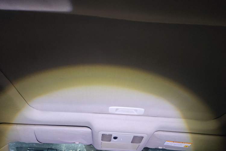 Used Nissan Tiida 2008 1.6L Manual Smart Version Headliner