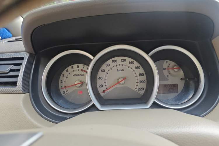 Used Nissan Tiida 2008 1.6L Automatic Smart Version Instrument Cluster