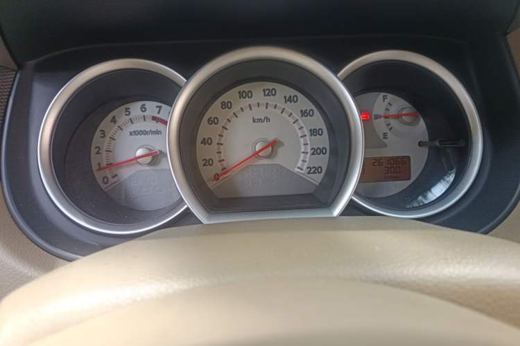 Used Nissan Tiida 2008 1.6L Automatic Smart Version Instrument Cluster