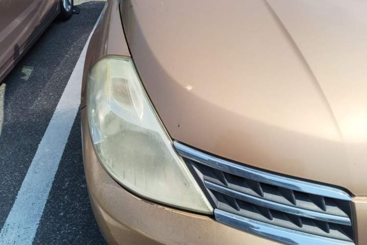 Used Nissan Tiida 2008 1.6L Automatic Fashion Edition Right Front Headlight