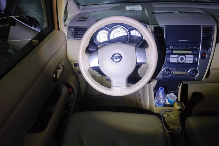 Used Nissan Tiida 2008 1.6L Manual Smart Version Steering Wheel