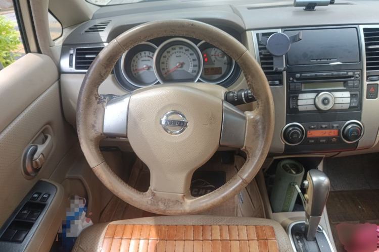 Used Nissan Tiida 2008 1.6L Automatic Smart Version Steering Wheel