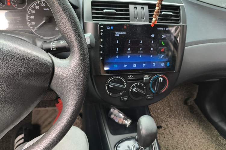 Used Nissan Tiida 2011 1.6L CVT Comfort Model Audio And AC Panel