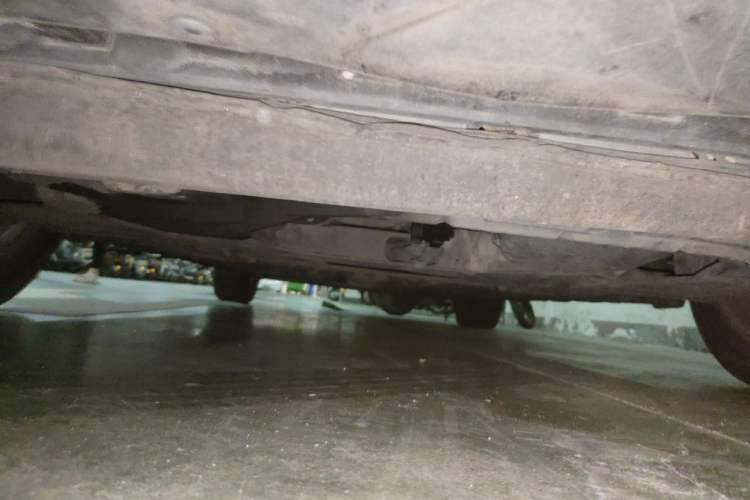 Used Nissan Tiida 2011 1.6L CVT Smart Version Chassis Front