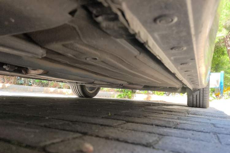 Used Nissan Tiida 2011 1.6L CVT Smart Version Chassis Front Left