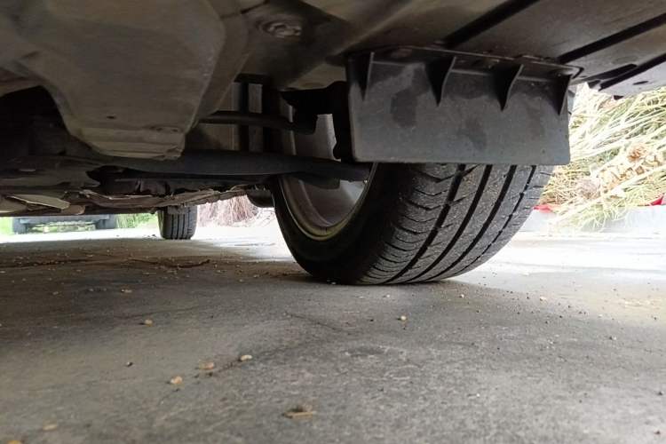 Used Nissan Tiida 2011 1.6T Manual Xuan Dong Edition Chassis Front Left