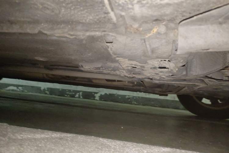 Used Nissan Tiida 2011 1.6L CVT Smart Version Chassis Front Right
