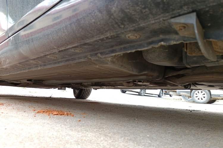 Used Nissan Tiida 2011 1.6L Manual Comfort Edition Chassis Rear Left