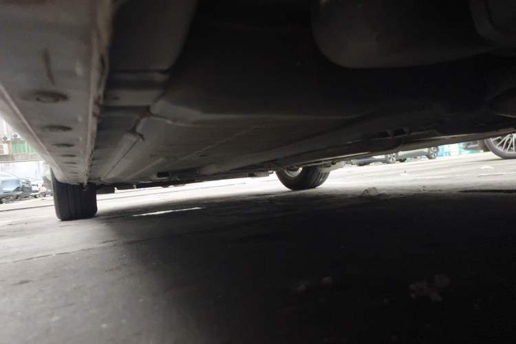 Used Nissan Tiida 2011 1.6L CVT Smart Version Chassis Rear Left